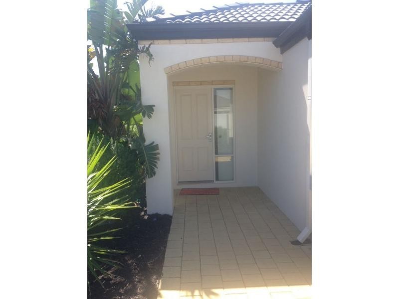 6 Idaho Court, Landsdale WA 6065