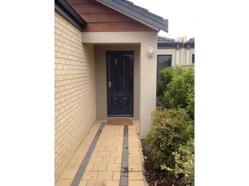 14 Kemp Street, Pearsall WA 6065