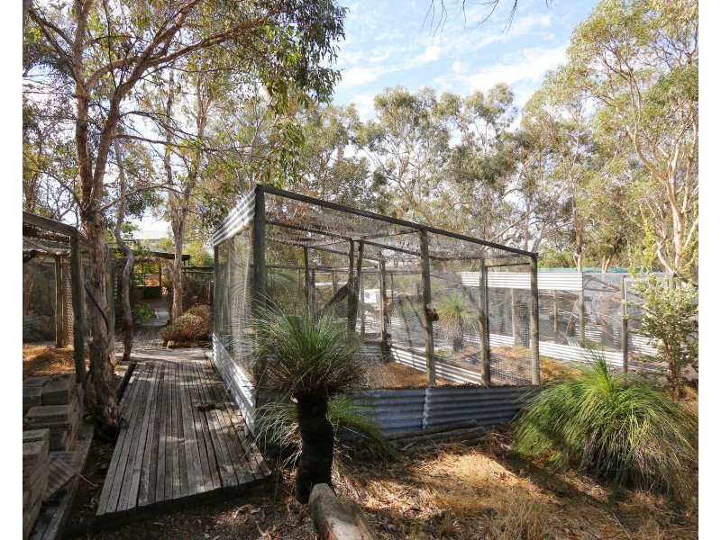 178 Searle Drive, Clackline WA 6564