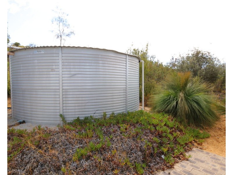 178 Searle Drive, Clackline WA 6564