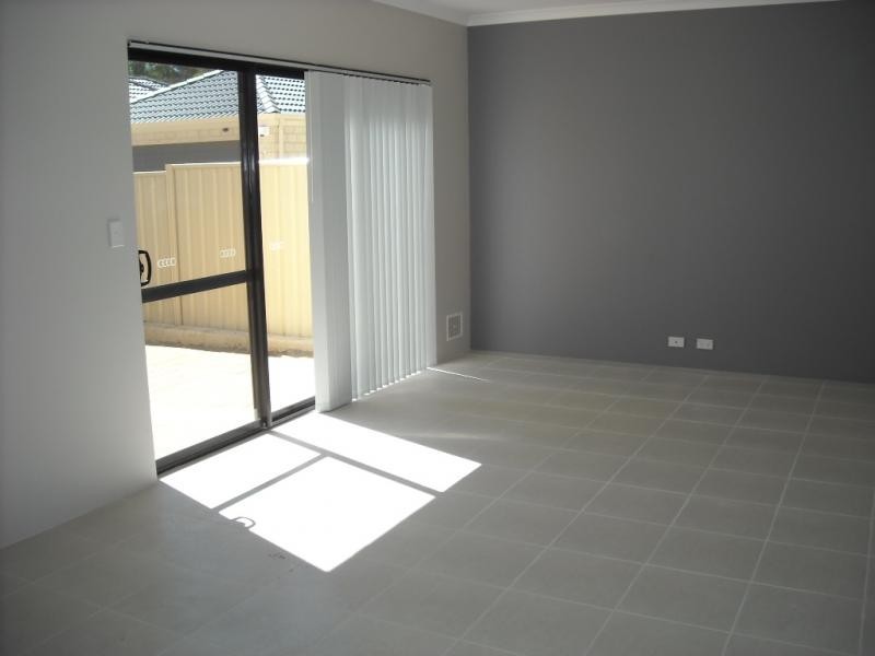 4/21 Penrith Place, Balga WA 6061