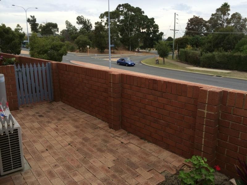 8/21 Dianella Drive, Dianella WA 6059