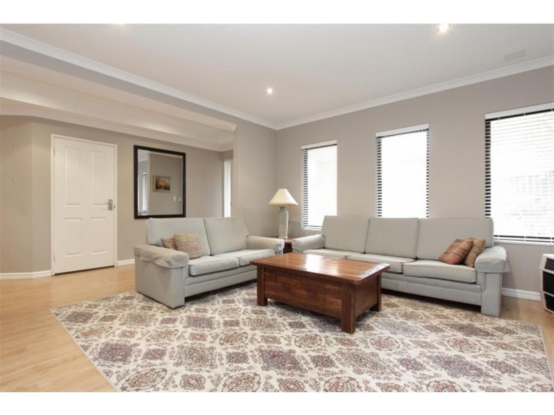 37B Delphine Avenue, Dianella WA 6059