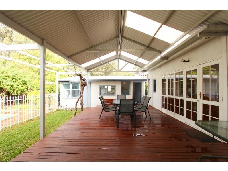 4 Quebec Road, Woodbridge WA 6056