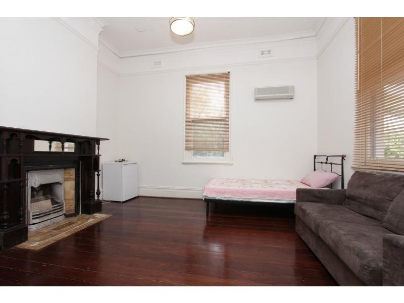 4 Quebec Road, Woodbridge WA 6056