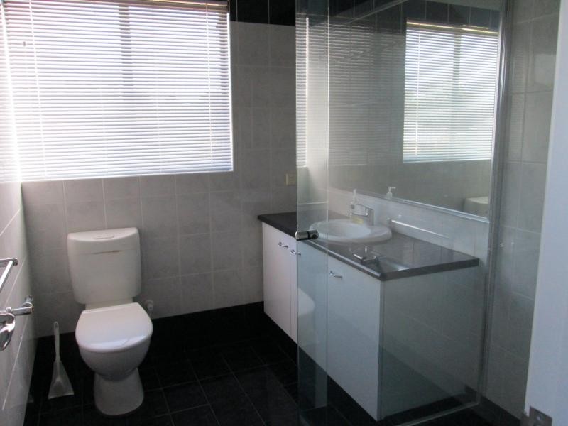 11 Smallbrook Retreat, Caversham WA 6055