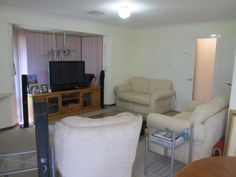 5 Balmain Road, Greenmount WA 6056