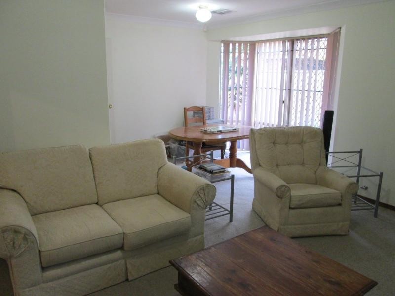 5 Balmain Road, Greenmount WA 6056