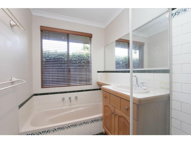 4 Rivergum Close, Ellenbrook WA 6069