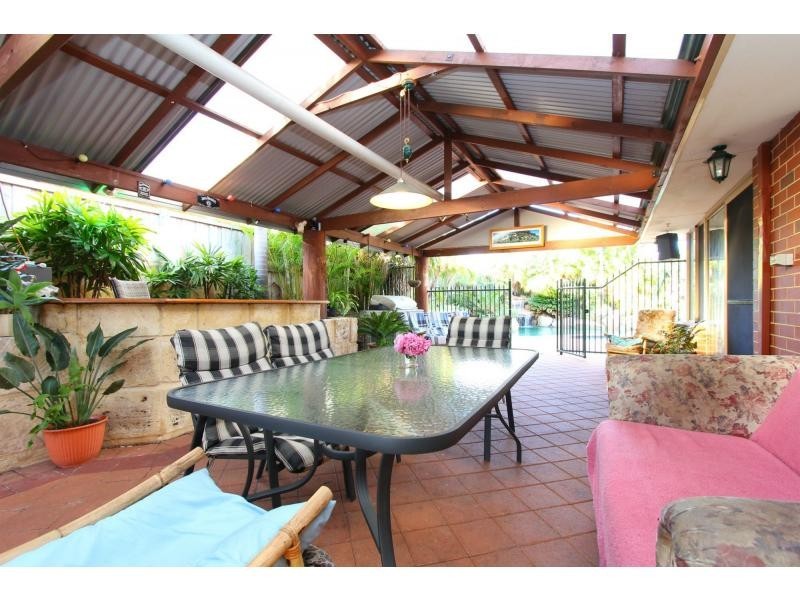 4 Rivergum Close, Ellenbrook WA 6069