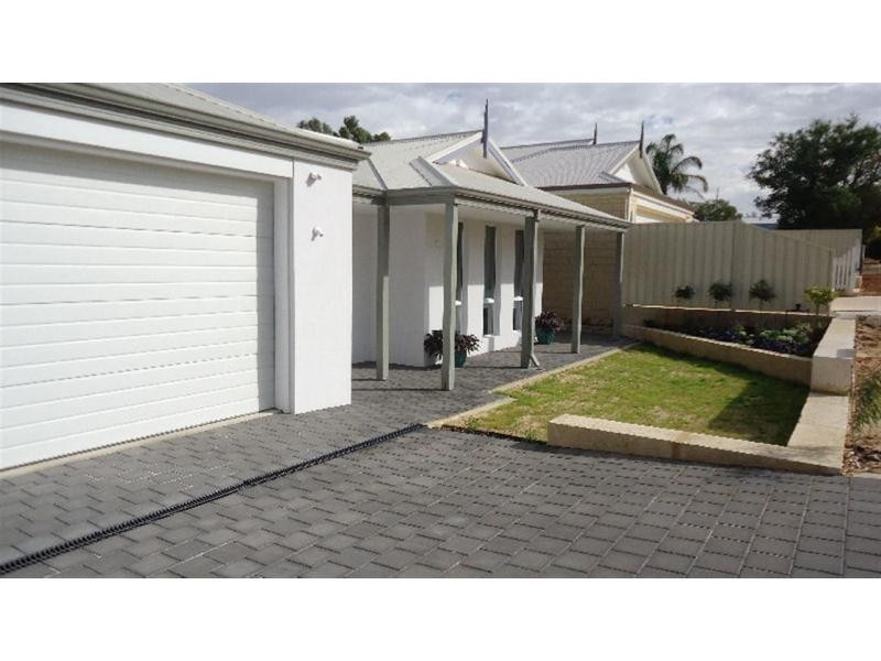 26 Burnside Avenue, Northam WA 6401