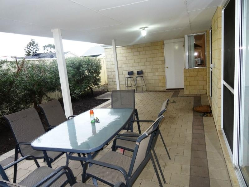 49A THIRD Avenue, Bassendean WA 6054