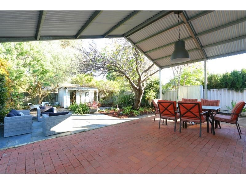 101 Second Avenue, Bassendean WA 6054