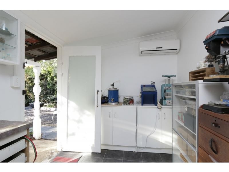 101 Second Avenue, Bassendean WA 6054