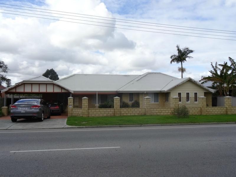 4 Iolanthe Street, Bassendean WA 6054