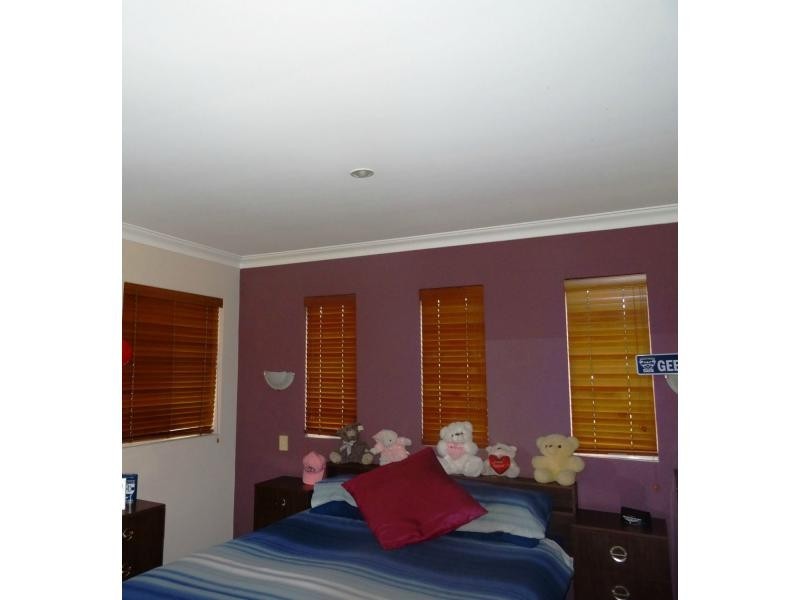 4 Iolanthe Street, Bassendean WA 6054