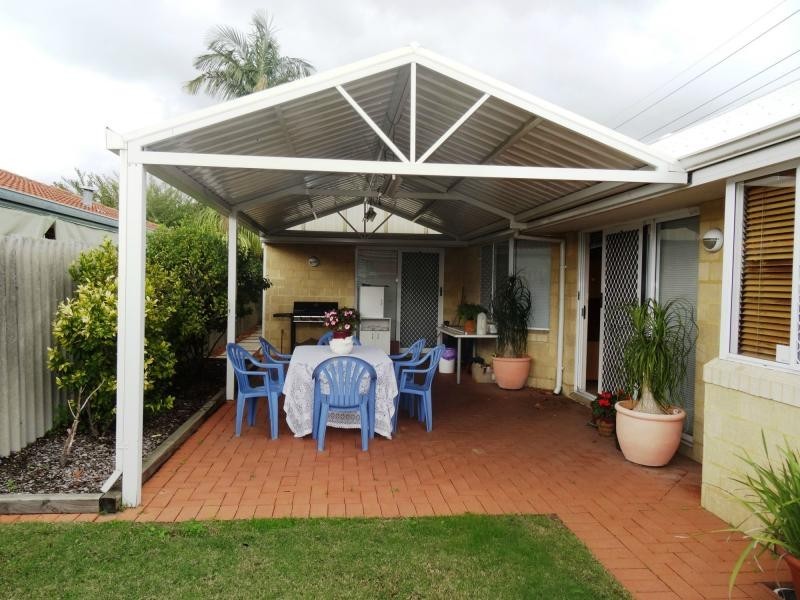 4 Iolanthe Street, Bassendean WA 6054