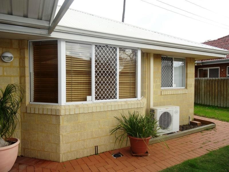 4 Iolanthe Street, Bassendean WA 6054