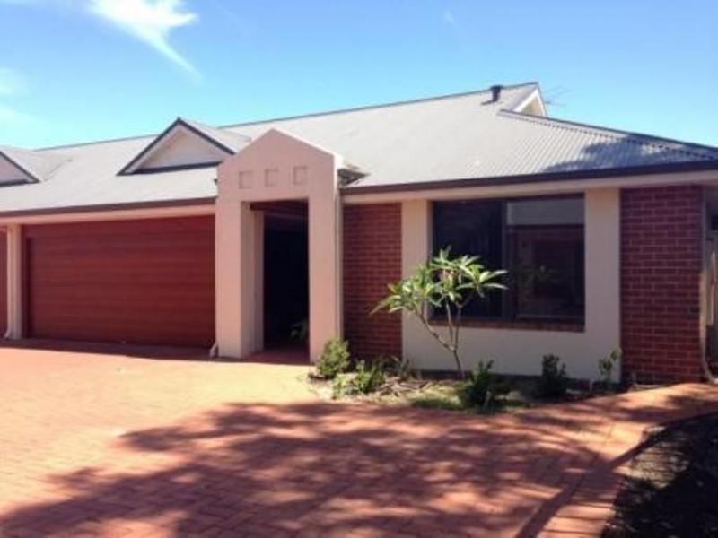 9/4 Valentine Road, Kelmscott WA 6111