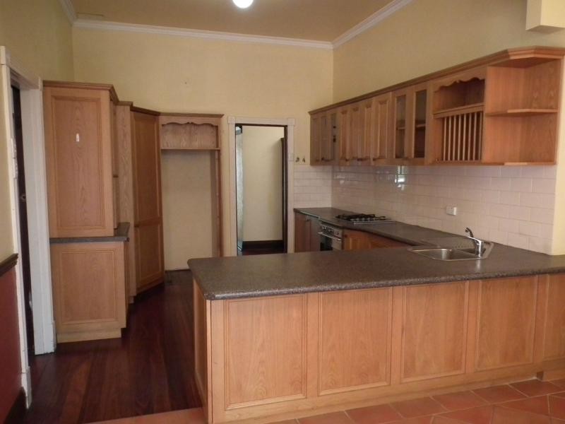 168 Tenth Avenue, Inglewood WA 6052