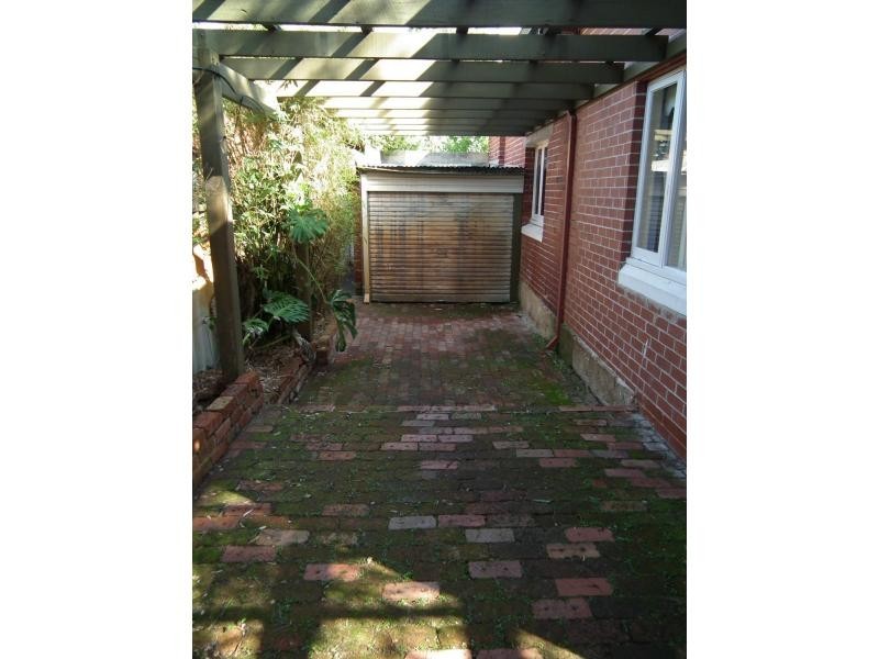 168 Tenth Avenue, Inglewood WA 6052