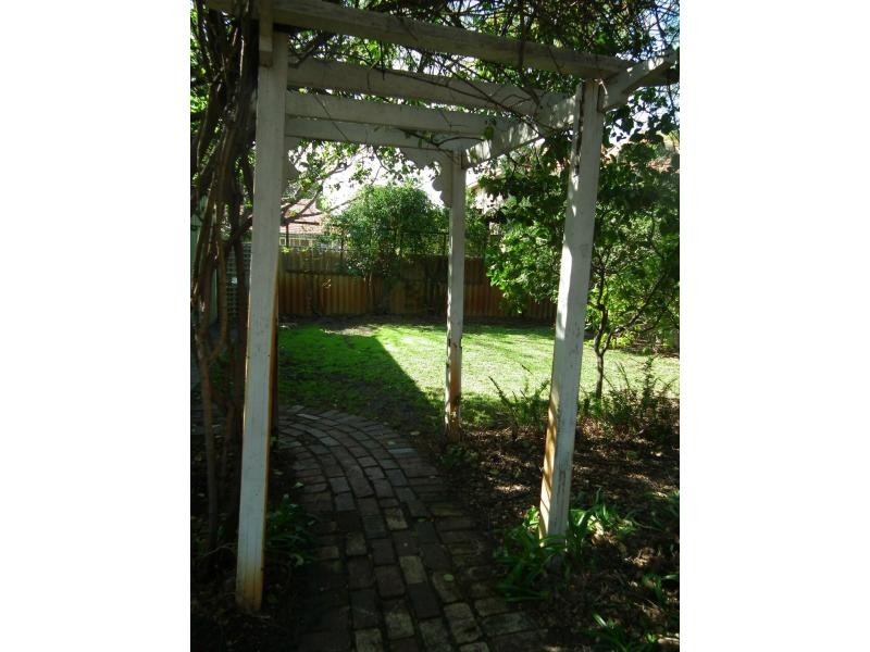 168 Tenth Avenue, Inglewood WA 6052