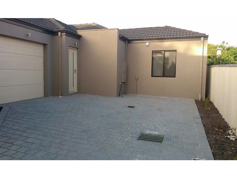 8C Coolham Way, Balga WA 6061