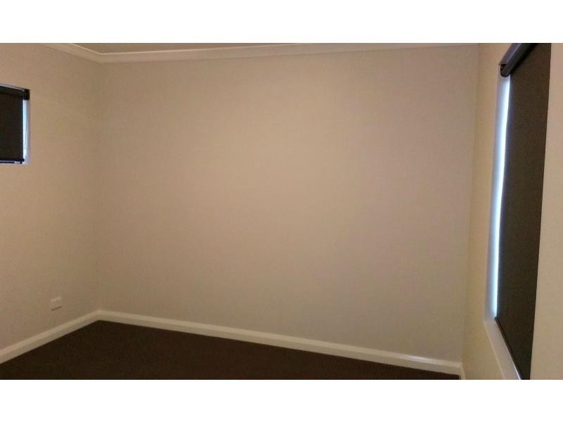 8C Coolham Way, Balga WA 6061