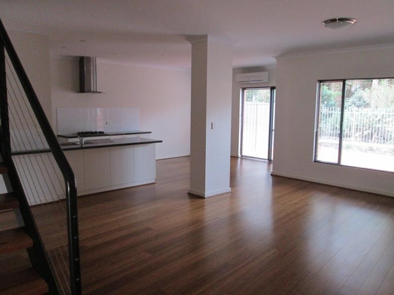 42 Coco Drive, Falcon WA 6210
