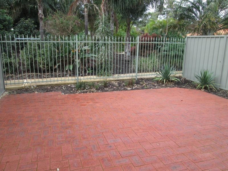 42 Coco Drive, Falcon WA 6210