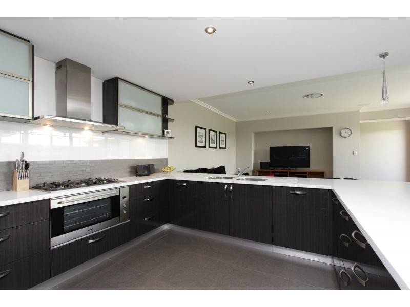 19 Tindale Crescent, Aveley WA 6069