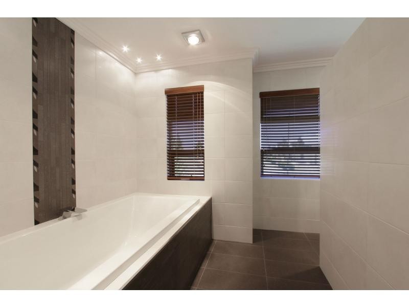 19 Tindale Crescent, Aveley WA 6069