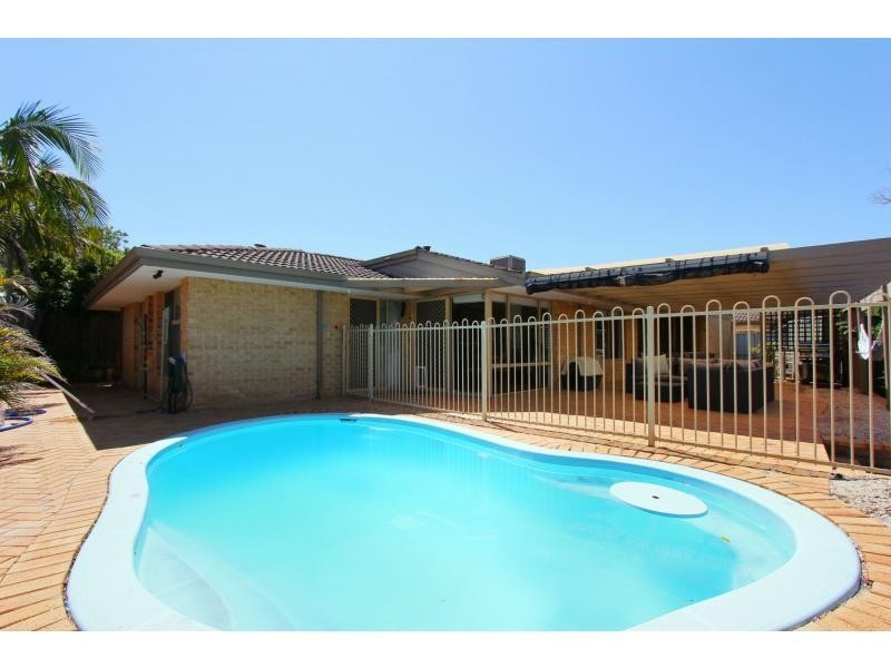 5 Edgeview Mews, Ballajura WA 6066
