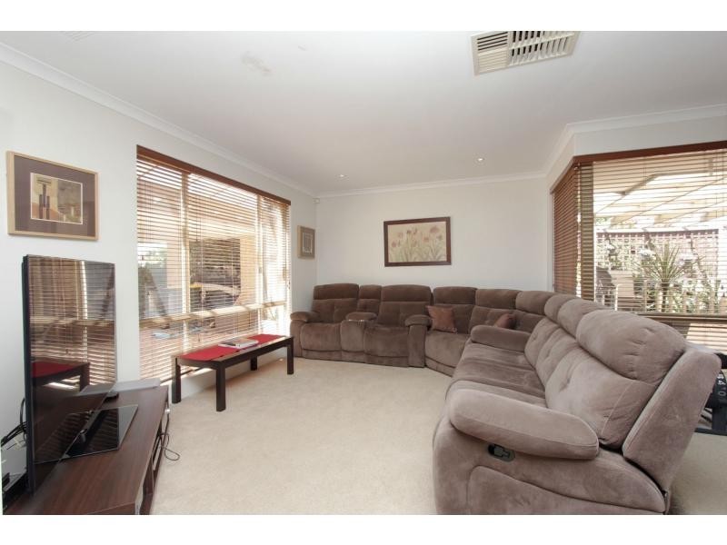 5 Edgeview Mews, Ballajura WA 6066