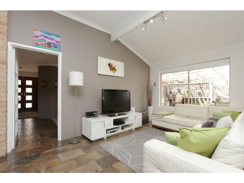 5 Edgeview Mews, Ballajura WA 6066