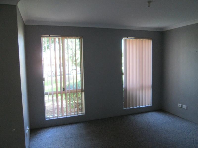 8 Firestone Place, Meadow Springs, Meadow Springs WA 6210