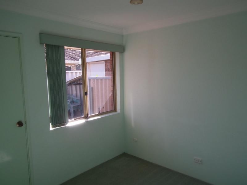 1/79 Walter Road West, Dianella WA 6059