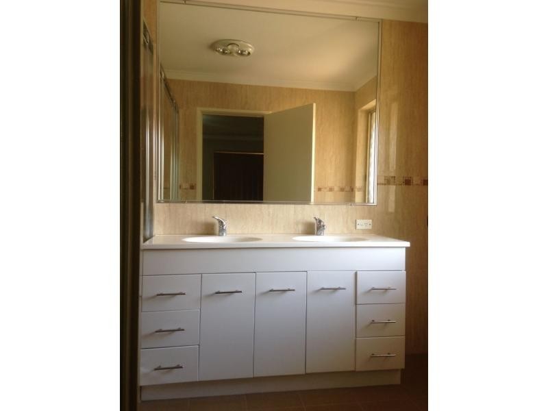 174 Yirrigan Drive, Dianella WA 6059