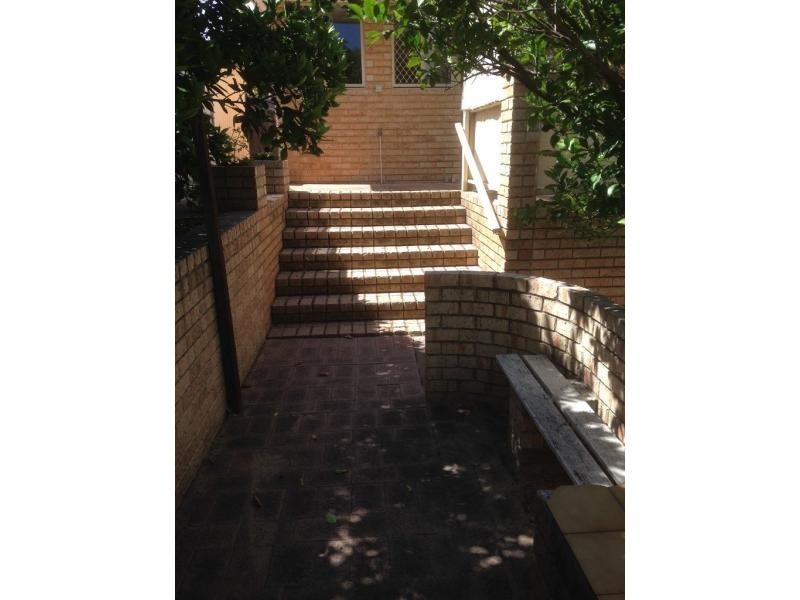 174 Yirrigan Drive, Dianella WA 6059