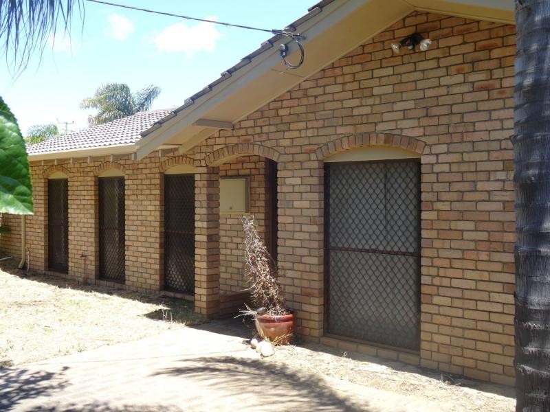 22 Nanovich Avenue, Girrawheen WA 6064