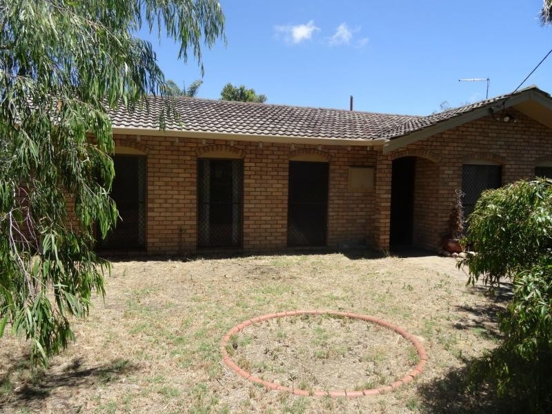 22 Nanovich Avenue, Girrawheen WA 6064