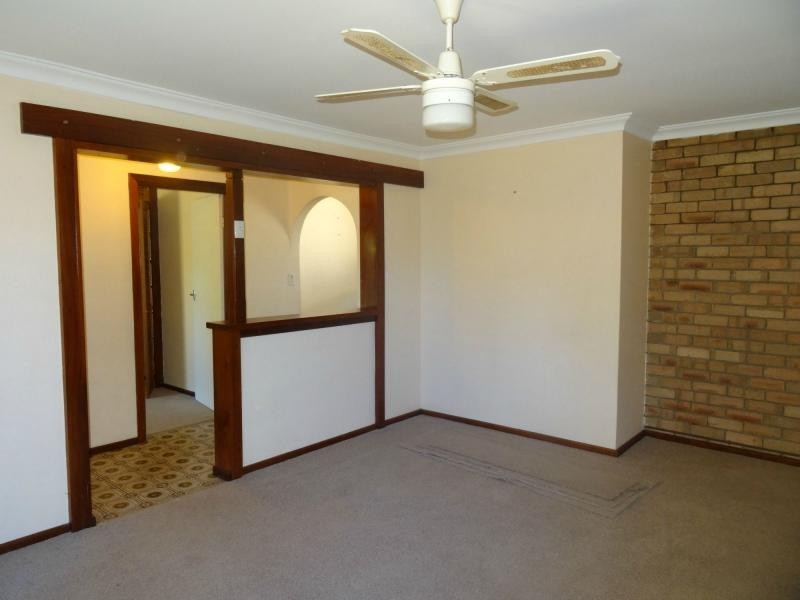 22 Nanovich Avenue, Girrawheen WA 6064