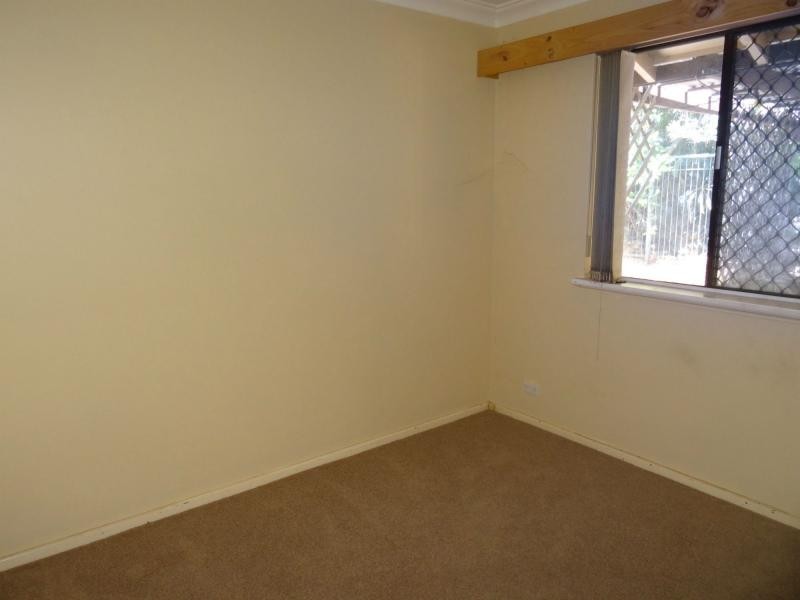 22 Nanovich Avenue, Girrawheen WA 6064