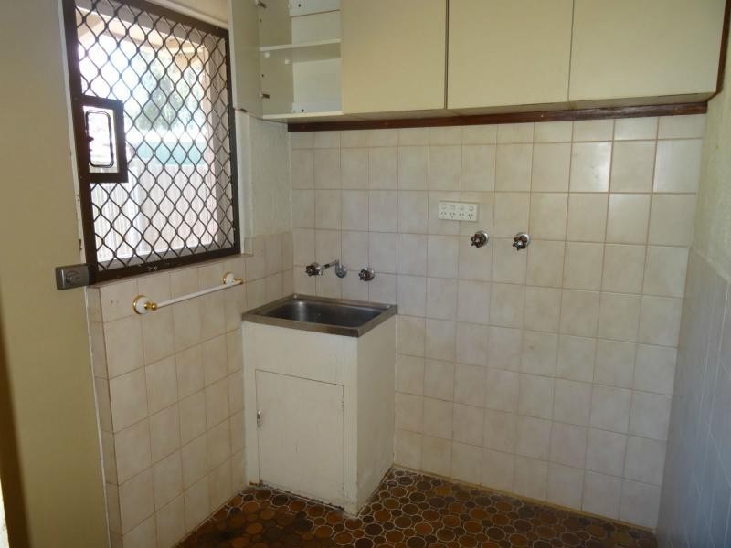 22 Nanovich Avenue, Girrawheen WA 6064