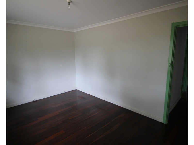 11 Woolgar Street, Lockridge WA 6054