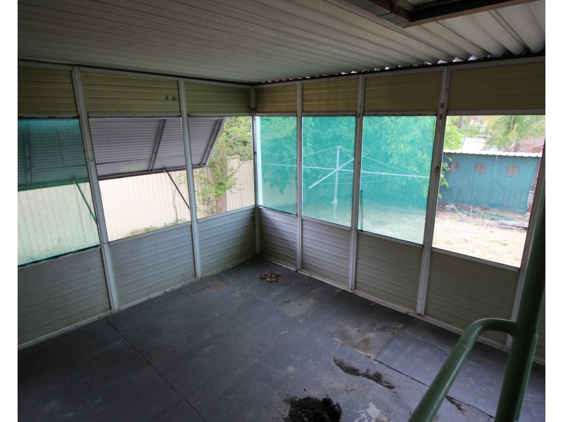 11 Woolgar Street, Lockridge WA 6054