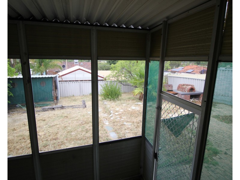 11 Woolgar Street, Lockridge WA 6054