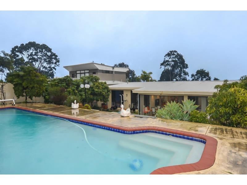 61 Armadale Crescent, Coolbinia WA 6050