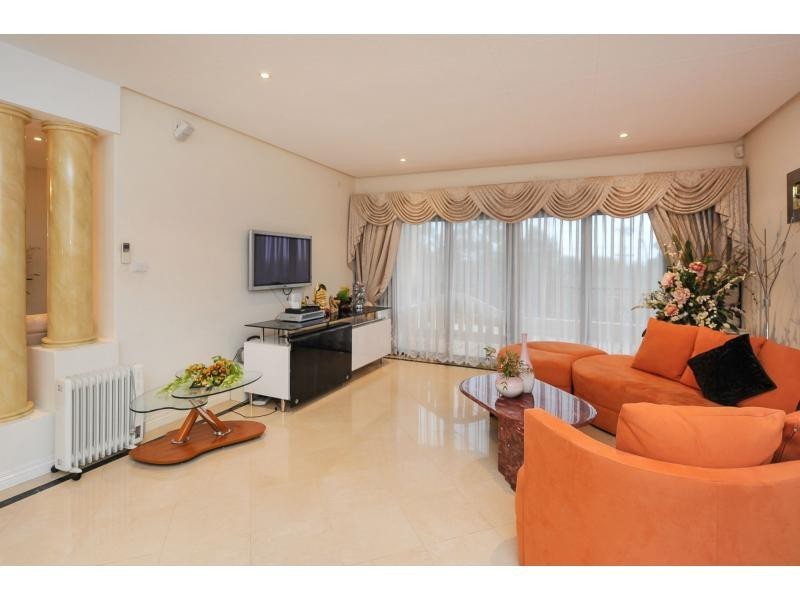 61 Armadale Crescent, Coolbinia WA 6050