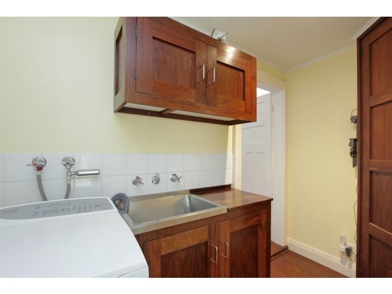 13 Leake Street, Bayswater WA 6053